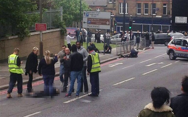 woolwich-crowd